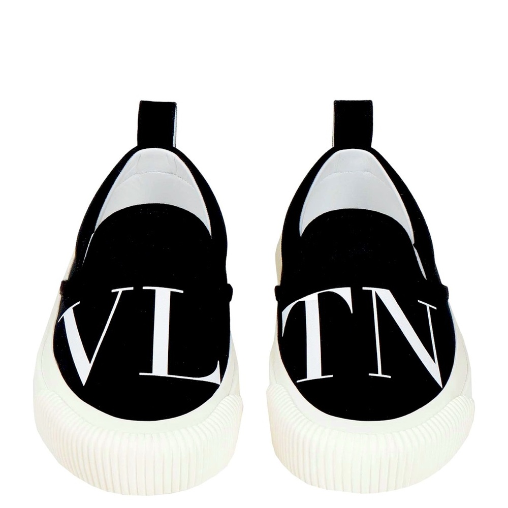 VALENTINO - Picture 8 of 9
